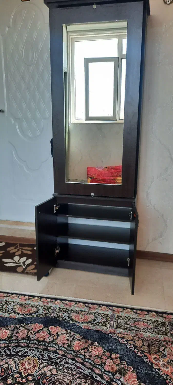 جاکفشی و رخت آویز آینه‌دار ایستاده|جاکفشی، کمد، دراور|اردبیل, |دیوار