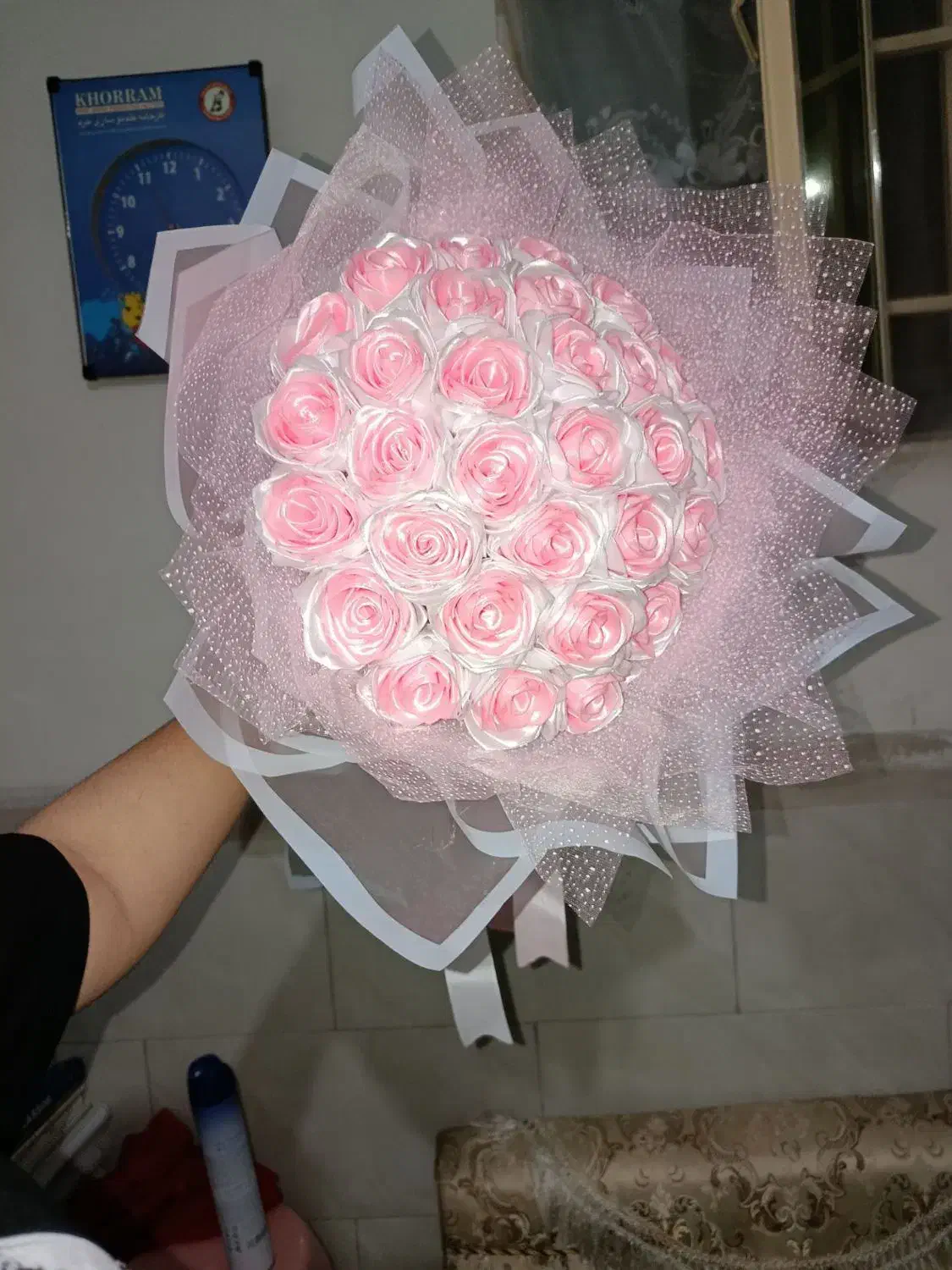 گل ربانی|گل مصنوعی|رباط‌کریم, نصیرشهر|دیوار