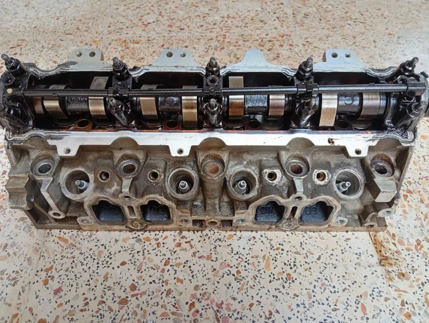 سرسیلندر تعمیر آخر|قطعات یدکی و لوازم جانبی|قشم, |دیوار