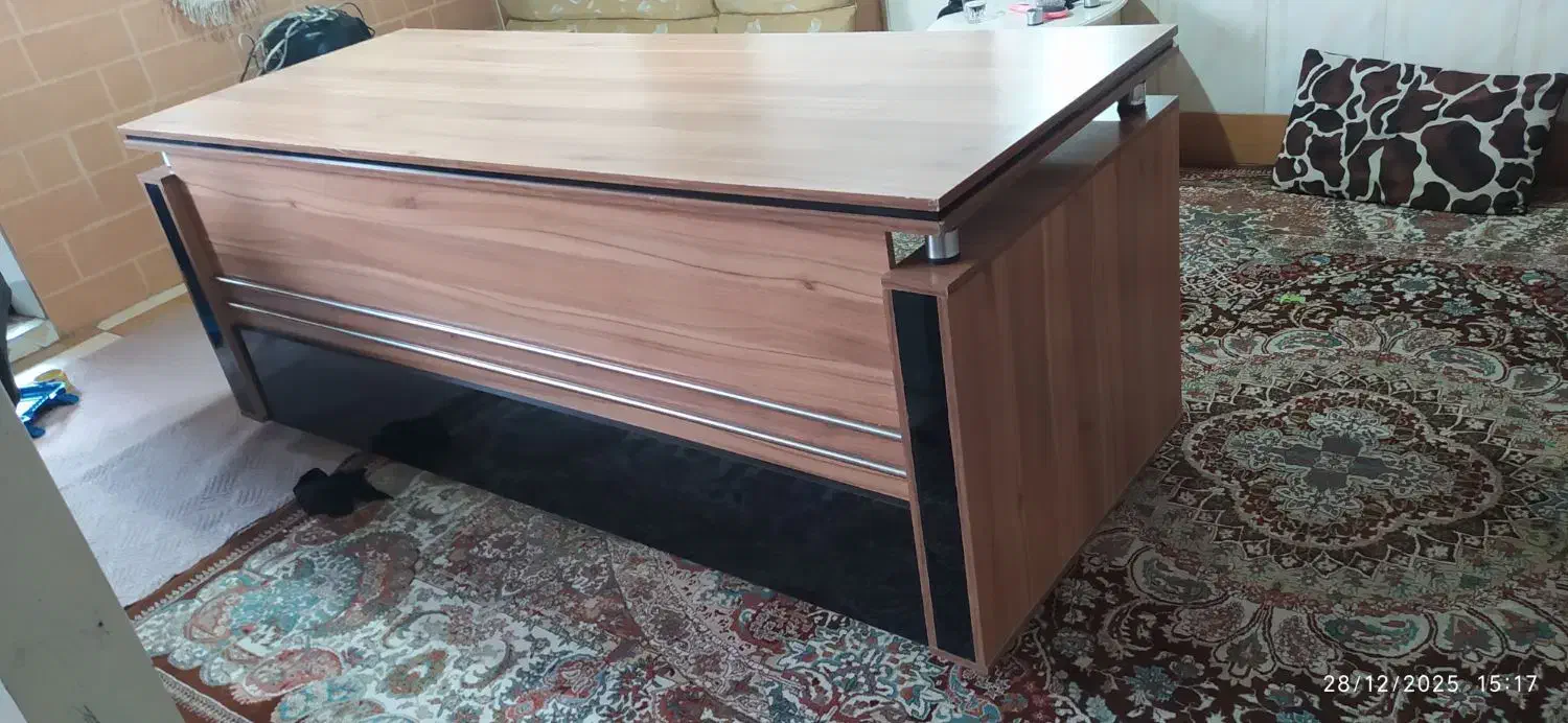 میز مدیریت Mdf|مبلمان اداری|بروجرد, |دیوار