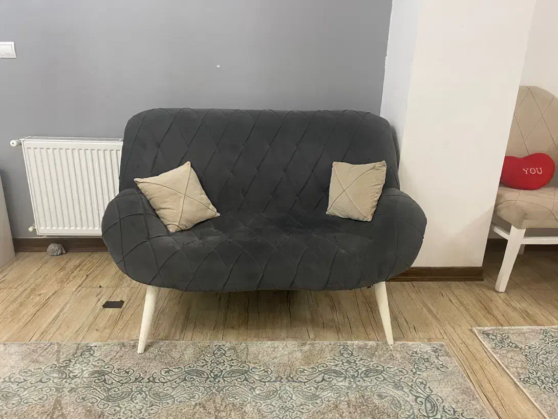 مبل ۹ نفره سالم کرم توسی|مبلمان خانگی و میز عسلی|رباطکریم, رباطکریم|دیوار