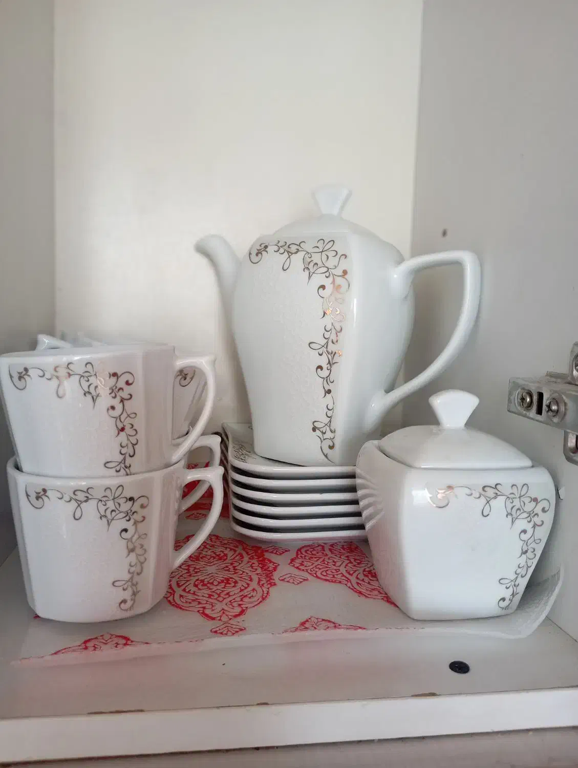 سرویس چایخوری چینی مارک توس|ظروف سرو و پذیرایی|چهاردانگه (تهران), |دیوار