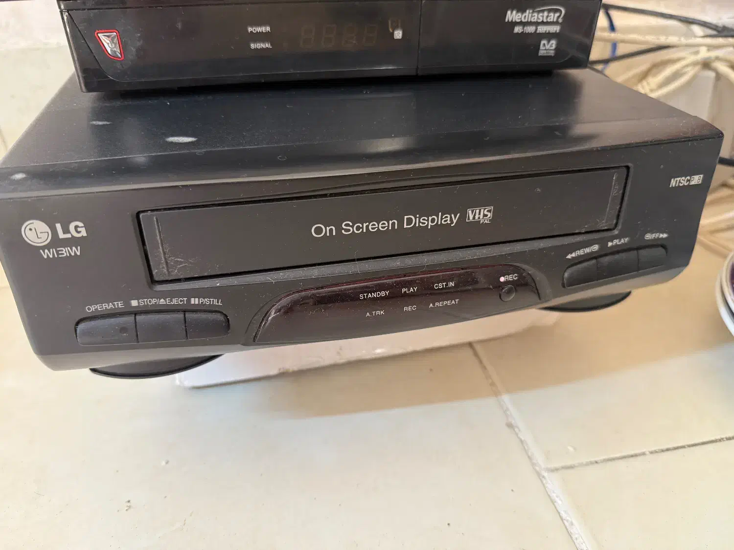 ویدیو نوستالژی|پخشکننده DVD و ویدیو|لاهیجان, کوی استادان|دیوار