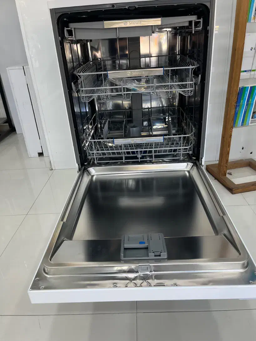 ماشین ظرفشویی اسنوا ۱۴ نفره|ماشین ظرفشویی|قرچک, شهرک طلائیه|دیوار