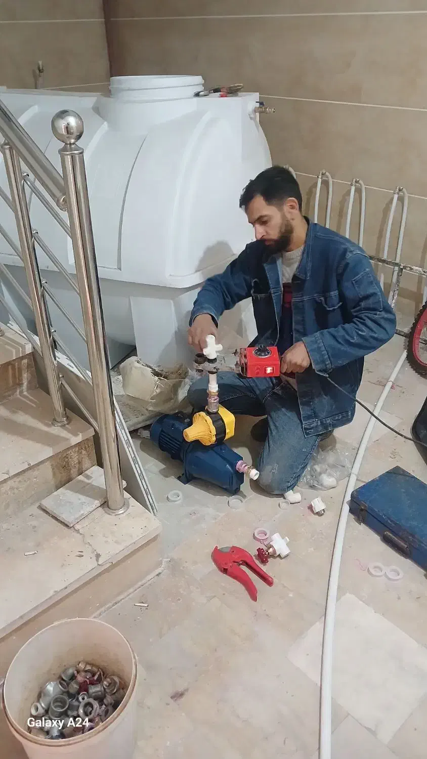 اورژانس تاسیساتی و لوله کشی|خدمات پیشه و مهارت|میانه, |دیوار