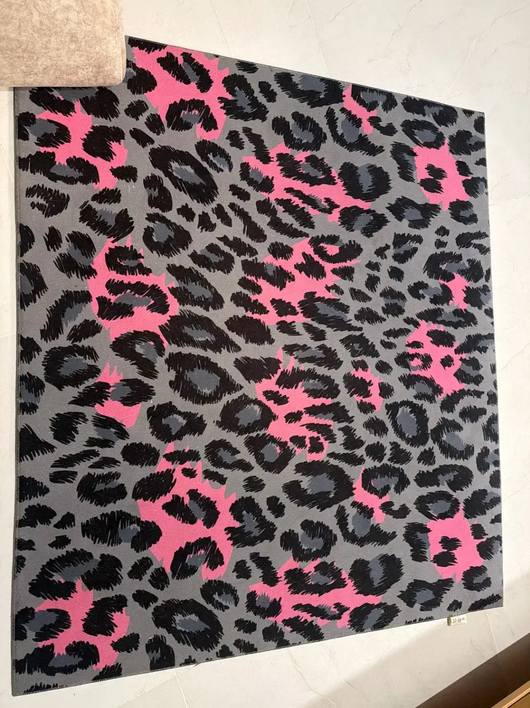 فرش چرمینه|فرش|تهران, کوهک|دیوار