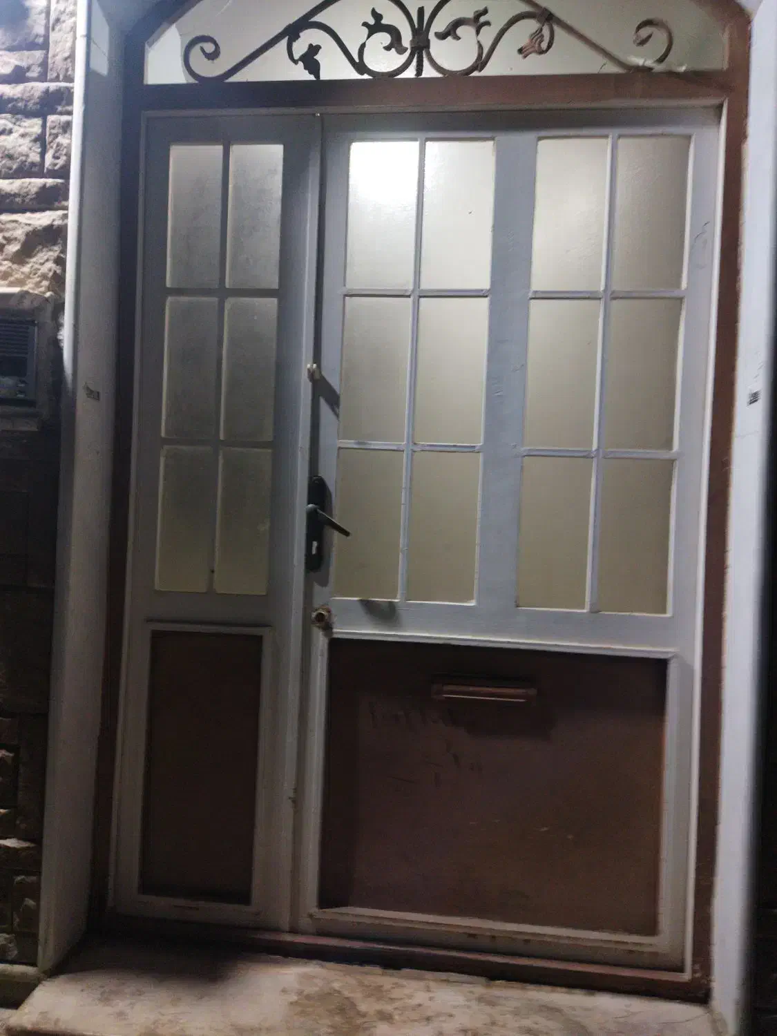 رنگ آمیزی|خدمات پیشه و مهارت|بندر گناوه, |دیوار