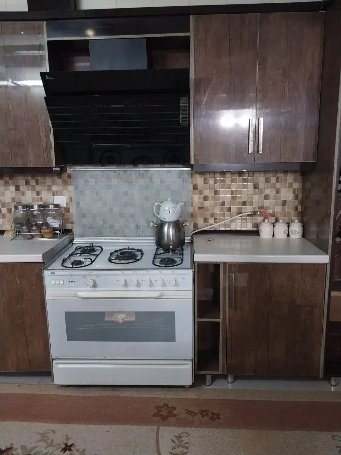 کابینت دست دوم|کتابخانه، شلف، قفسه‌های دیواری|کاشان, شاهد|دیوار