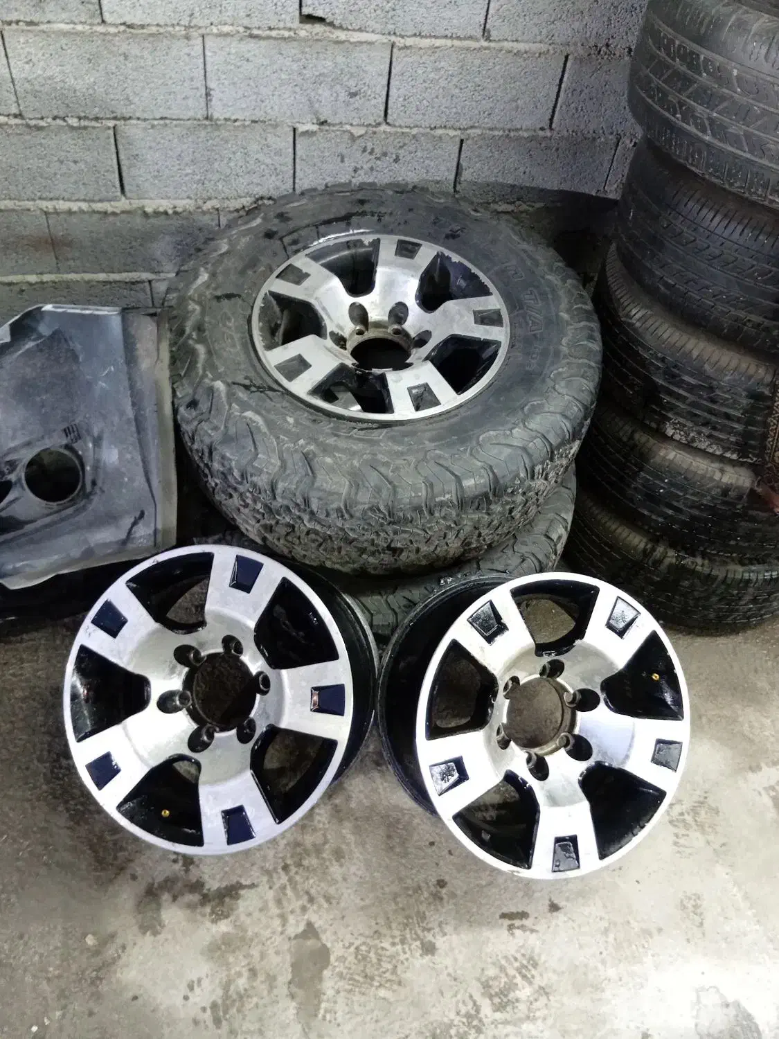 لاستیک افرودی|قطعات یدکی و لوازم جانبی|بابل, |دیوار