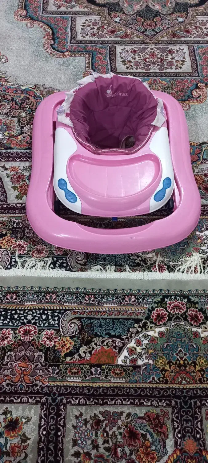 رورواک|اسباب‌بازی بچه|اهر, |دیوار