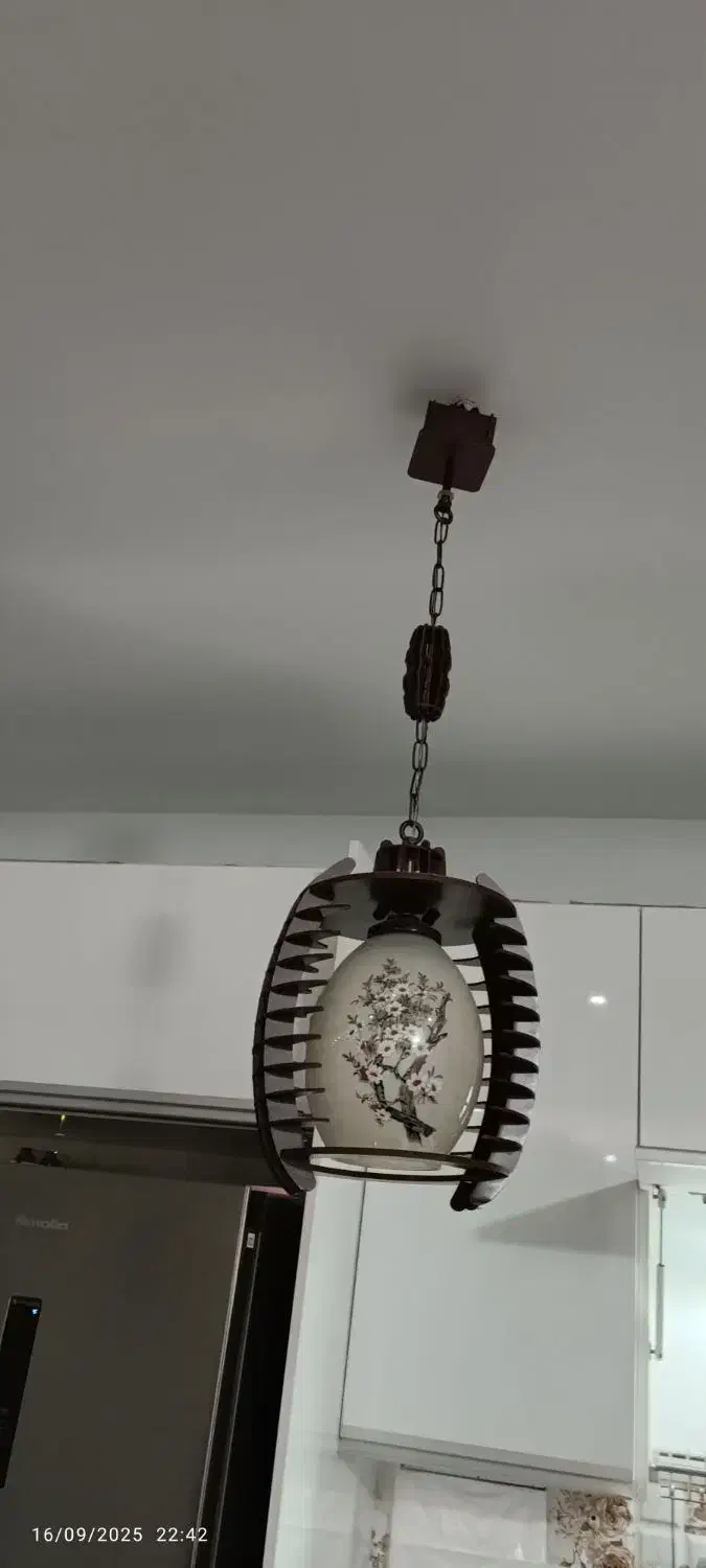 لوستر سقفی ال ای دی کنترل دار و لوستر چوبی حبابی|لوستر و چراغ آویز|قدس, شهرک فرزان|دیوار