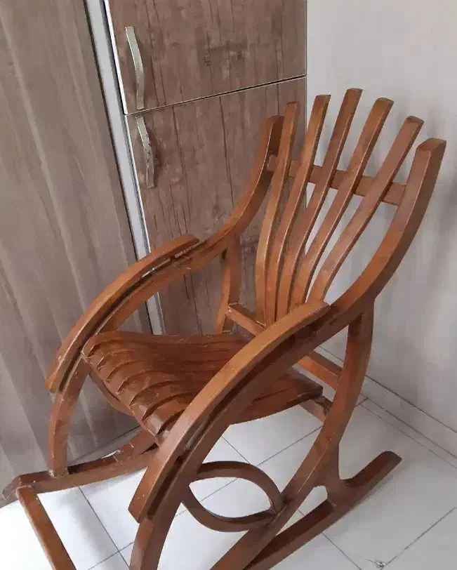 صندلی راک قهوه ای سوخته|صندلی و نیمکت|همدان, |دیوار