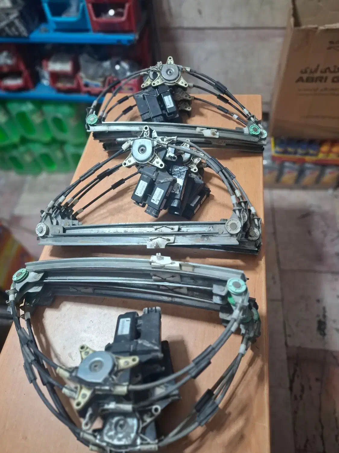 بالابر..شیشه بالابر|قطعات یدکی و لوازم جانبی|اندیشه, اندیشه فاز ۱|دیوار