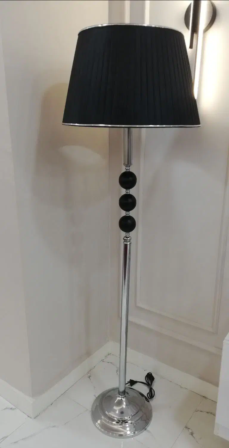 آباژور کنار سالنی و رومیزی|چراغ خواب و آباژور|اهواز, سپیدار|دیوار