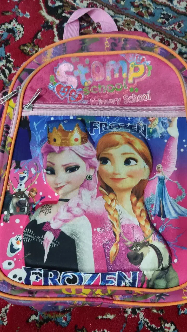 چند مدل کیف مدرسه. کاملا تمیز و در حد نو|کیف، کفش، کمربند|قم, باجک یک|دیوار