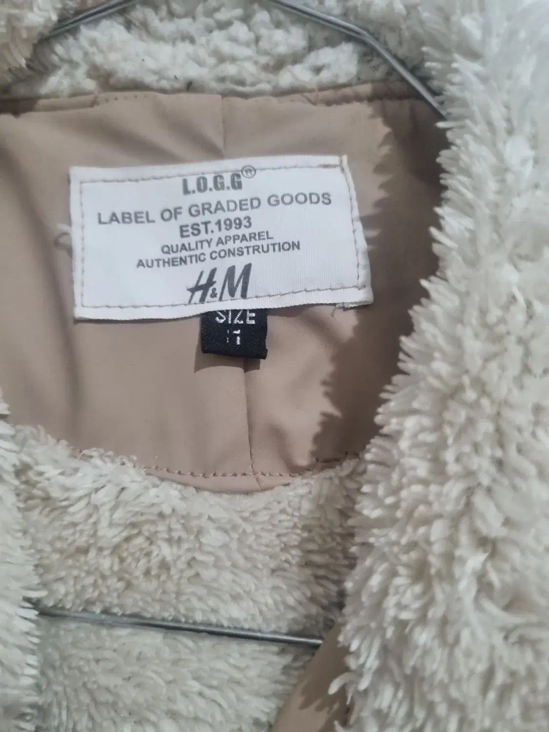 کت وشلوار پاییزی و کاپشن بارانی|لباس|کرمانشاه, |دیوار