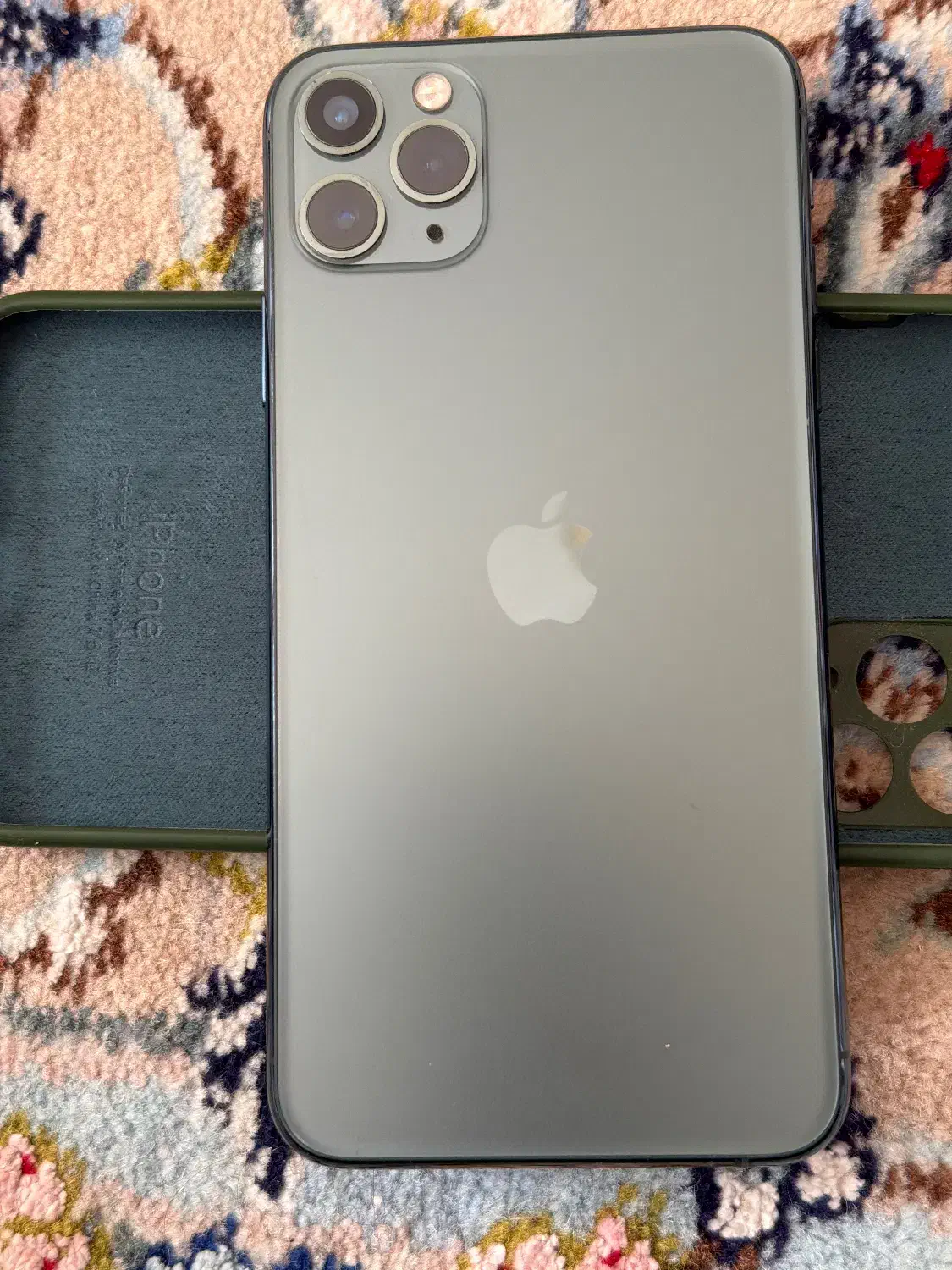 ایفون ۱۱ پرومکس ۲۵۶ سبز|موبایل|اصفهان, فرودگاه|دیوار