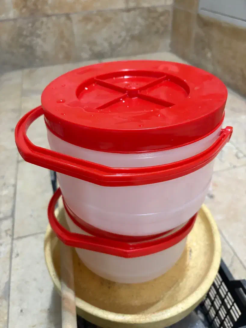 ۴عدد دبه|ظروف نگهدارنده، پلاستیکی، یکبارمصرف|کرج, دهقان ویلا|دیوار