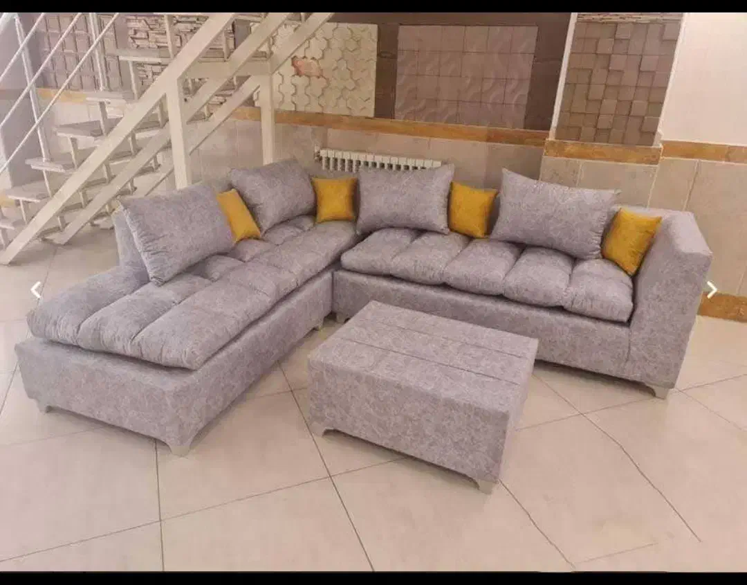 مبل ال نشیمن نرم و راحت|مبلمان خانگی و میز عسلی|میانه, |دیوار