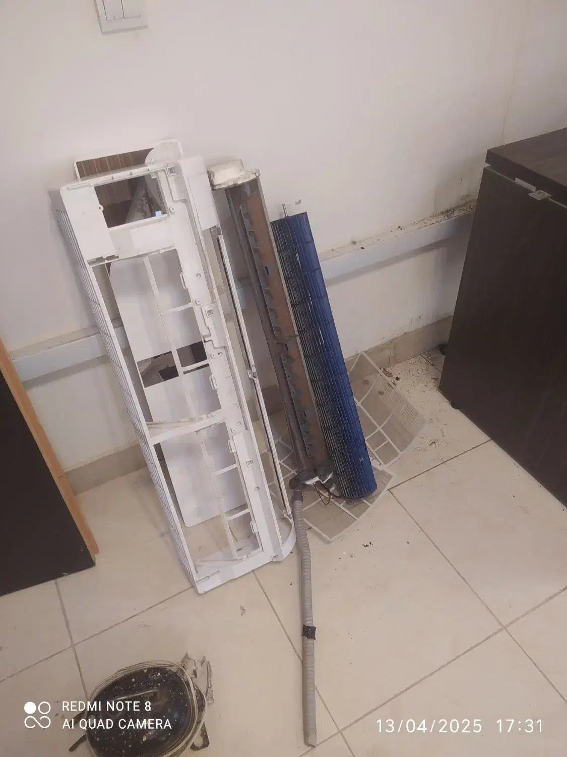 نصب،جابجایی،تعمیر،سرویس و شست و شو انواع اسپیلت|خدمات پیشه و مهارت|کیش, |دیوار