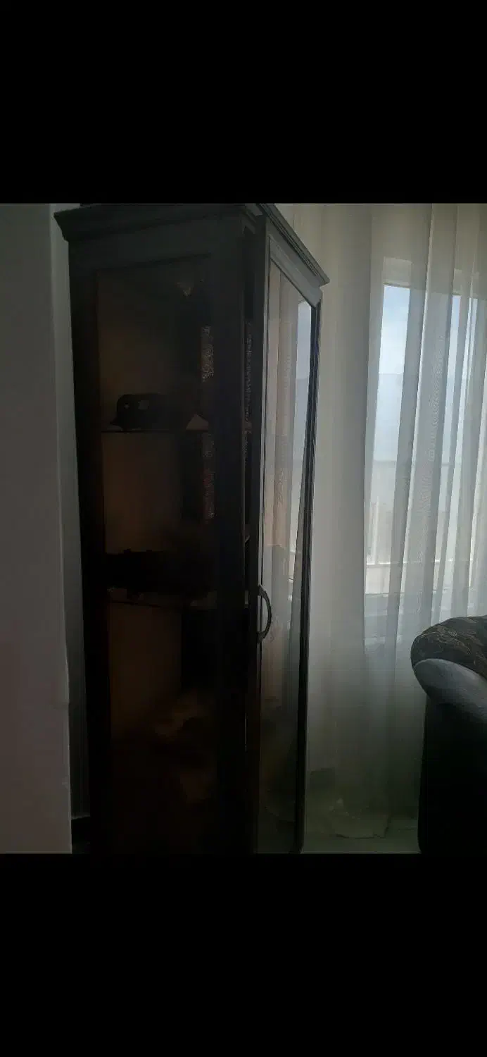 بوفه معاوضه با کمد سفید|بوفه، ویترین، کنسول|مریوان, |دیوار