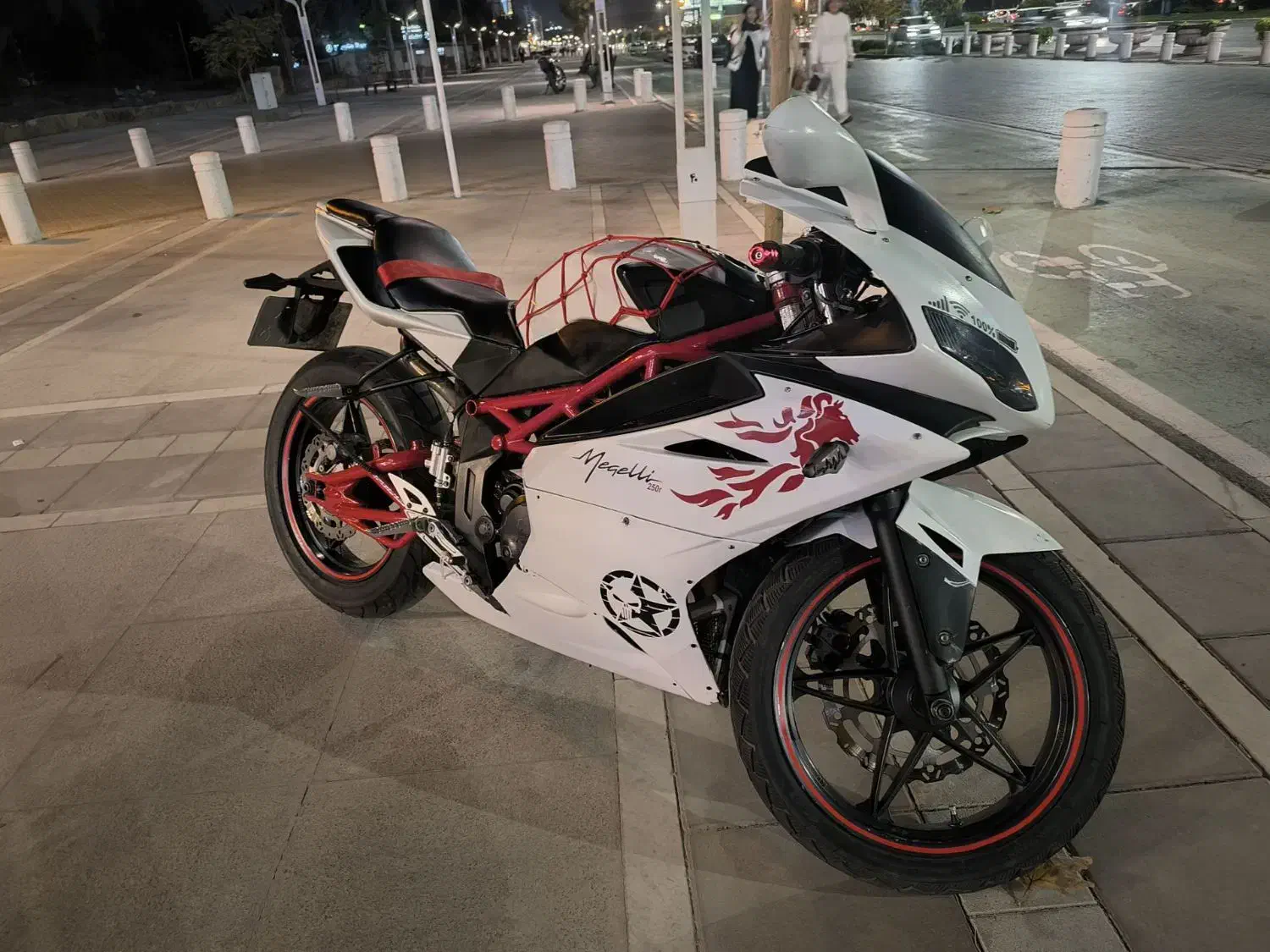 موتور ریس 250 مگلی چک اقساط در حد|موتورسیکلت|مشهد, گلبرگ شمالی|دیوار