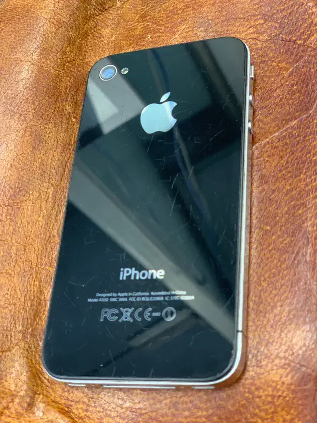 Iphone 4 کلکسیونی|موبایل|کرج, کوی کارمندان جنوبی|دیوار