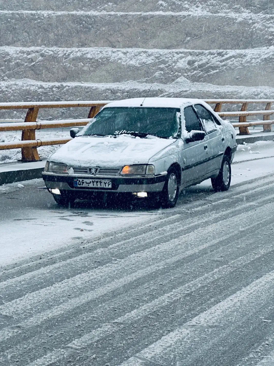 پژو۴۰۵|خودرو سواری و وانت|بجنورد, |دیوار