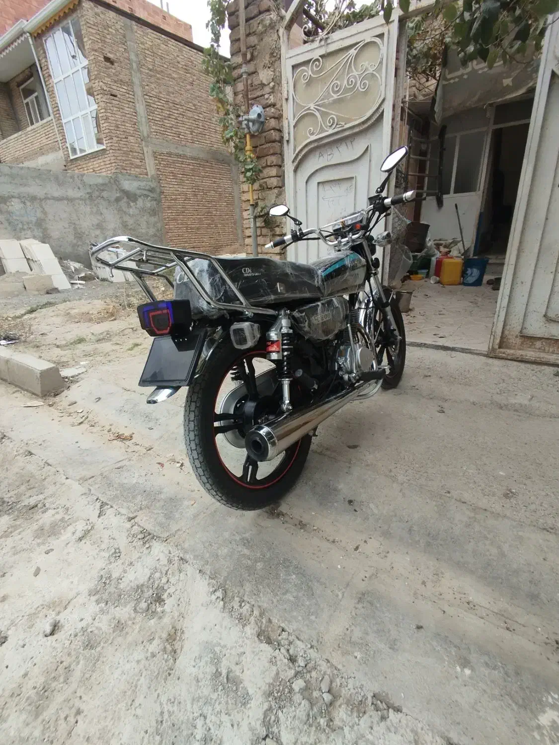 موتور 200کویر|موتورسیکلت|پارس‌آباد, |دیوار