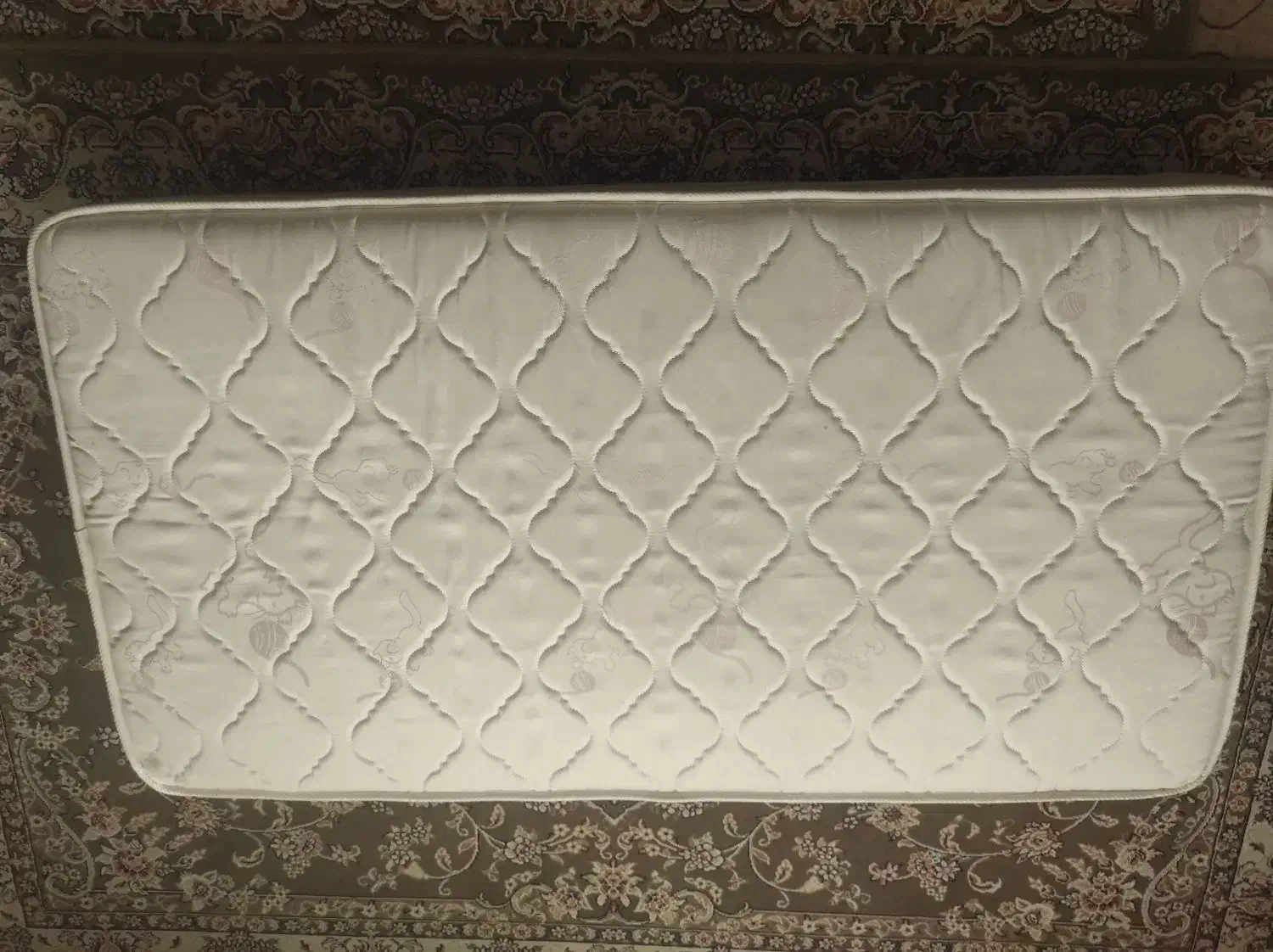 تشک کودک|تخت و سرویس خواب|تهران, قصر فیروزه ۲|دیوار