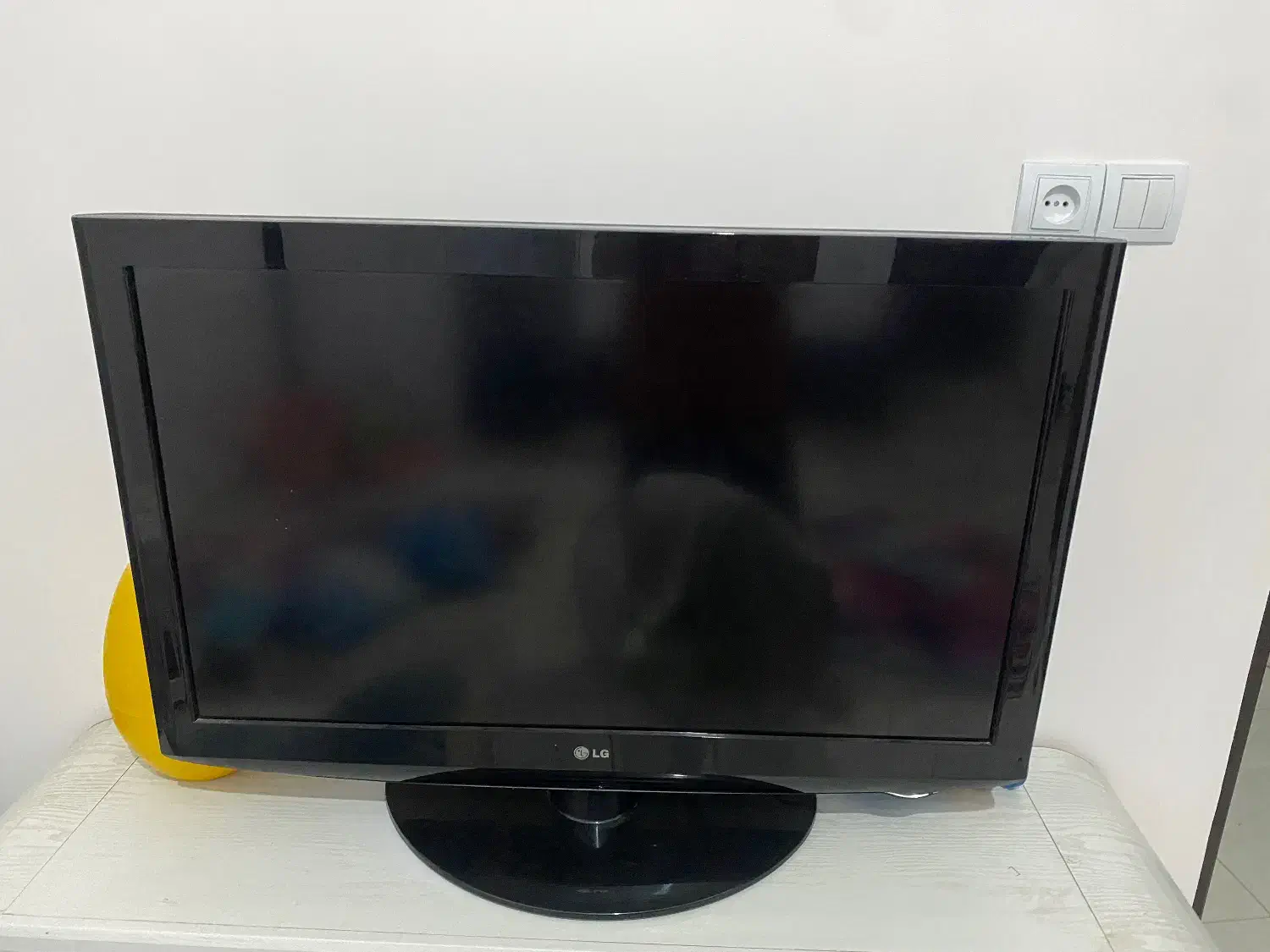تلویزیون LG اینچ LCD 37|تلویزیون و پروژکتور|رشت, شهرک صبا|دیوار