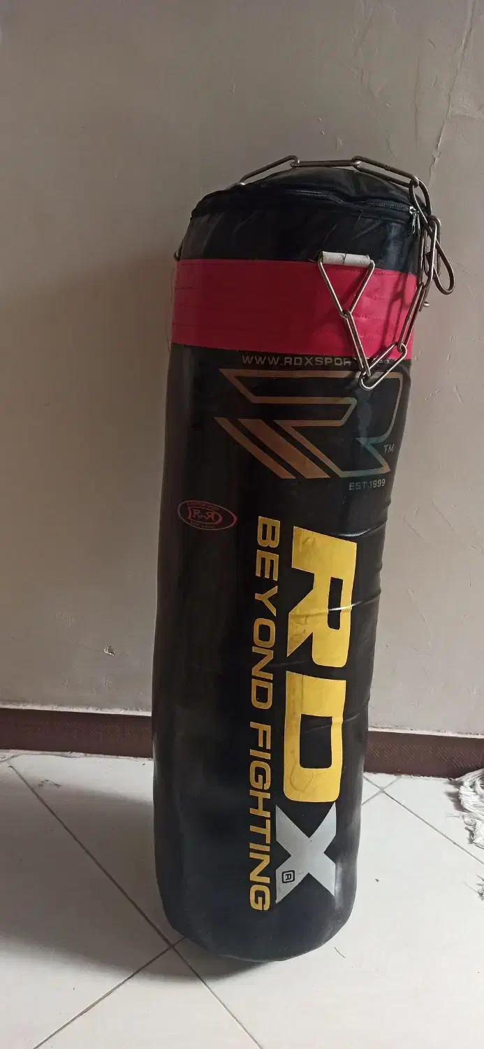 کیسه بوکس یک متری|تجهیزات ورزشی|شهریار, اسدآباد|دیوار