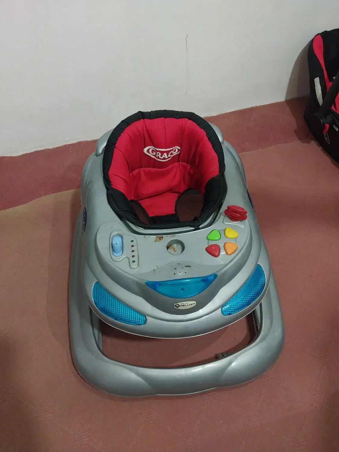 صندلی ماشین وسایل نوزاد|تخت و صندلی بچه|اردبیل, |دیوار