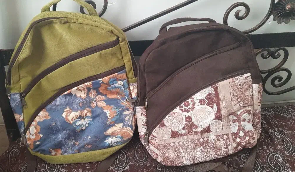 کوله پشتی مدرسه وکیف طرح سنتی|کیف، کفش، کمربند|شیراز, رکن‌آباد|دیوار