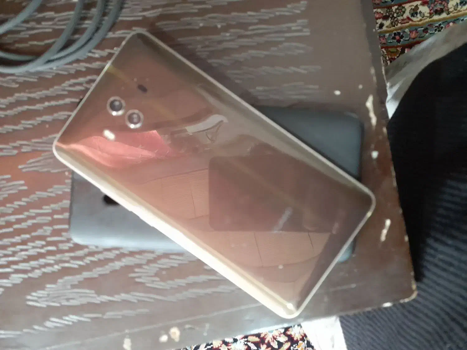 معاوضه هواوی میت 10 با پرنده|موبایل|جیرفت, |دیوار