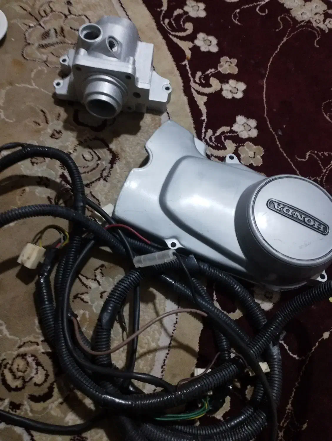 پوسته موتور  و بغل هوندا و سیم کشی|قطعات یدکی و لوازم جانبی|ایذه, |دیوار