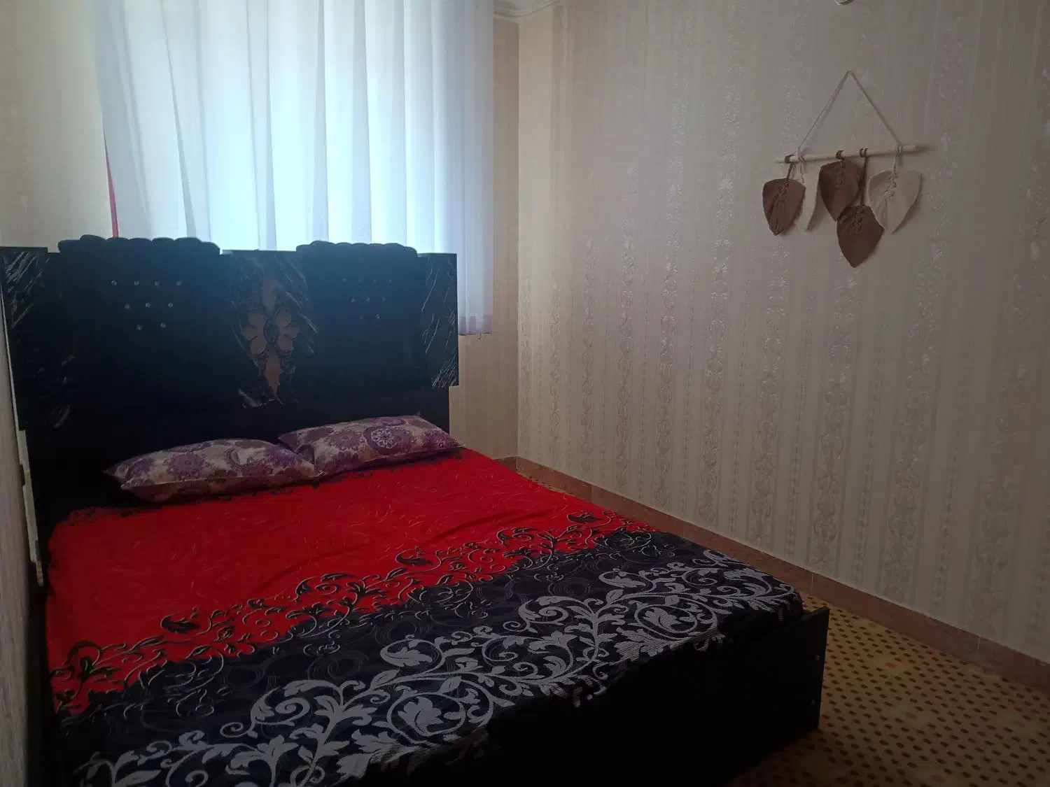 اجاره روزانه/2خوابه همکف/پارکینگ/میدان شهرداری رشت|اجارهٔ کوتاه‌مدت آپارتمان و سوئیت|رشت, استادسرا|دیوار