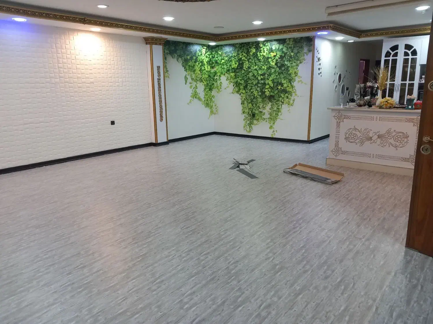 نصاب تخصصی کفپوش اهواز|خدمات پیشه و مهارت|اهواز, کمپلو جنوبی|دیوار