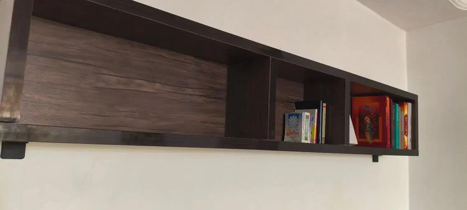 کتابخانه شلف|کتابخانه، شلف، قفسه‌های دیواری|مسجد سلیمان, |دیوار