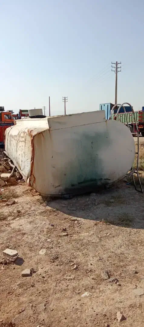 منبع فلزی ۱۳۰۰۰|مصالح و تجهیزات ساختمان|شیراز, کوشک بیدک|دیوار