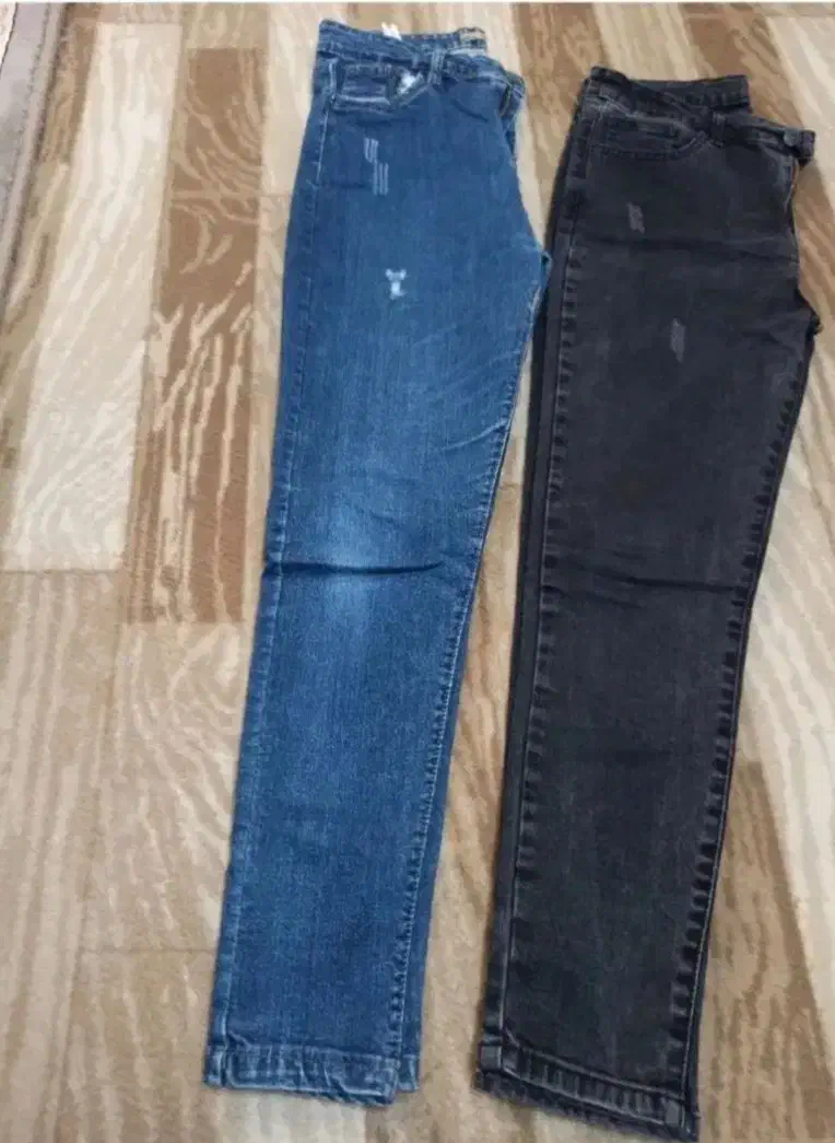 دوتاش باهم سیصد|عمده‌فروشی|بروجرد, |دیوار