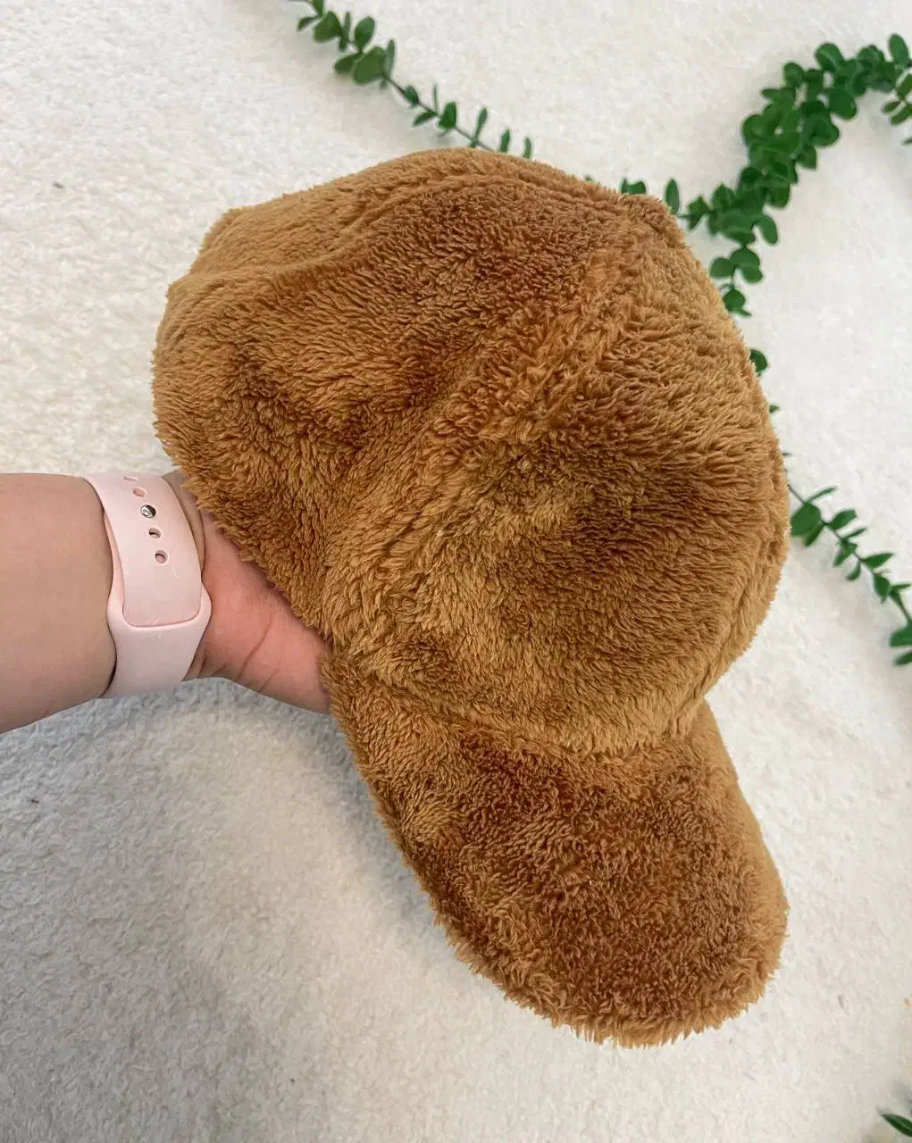 کلاه|لباس|هشتگرد, شهرک ولیعصر (مهستان)|دیوار