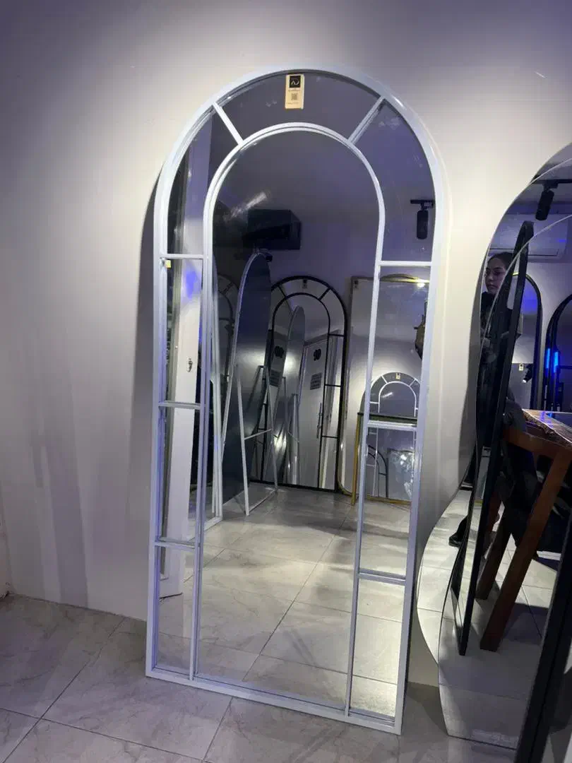 آینه پنجره ای سفید و مشکی|آینه|بابل, |دیوار