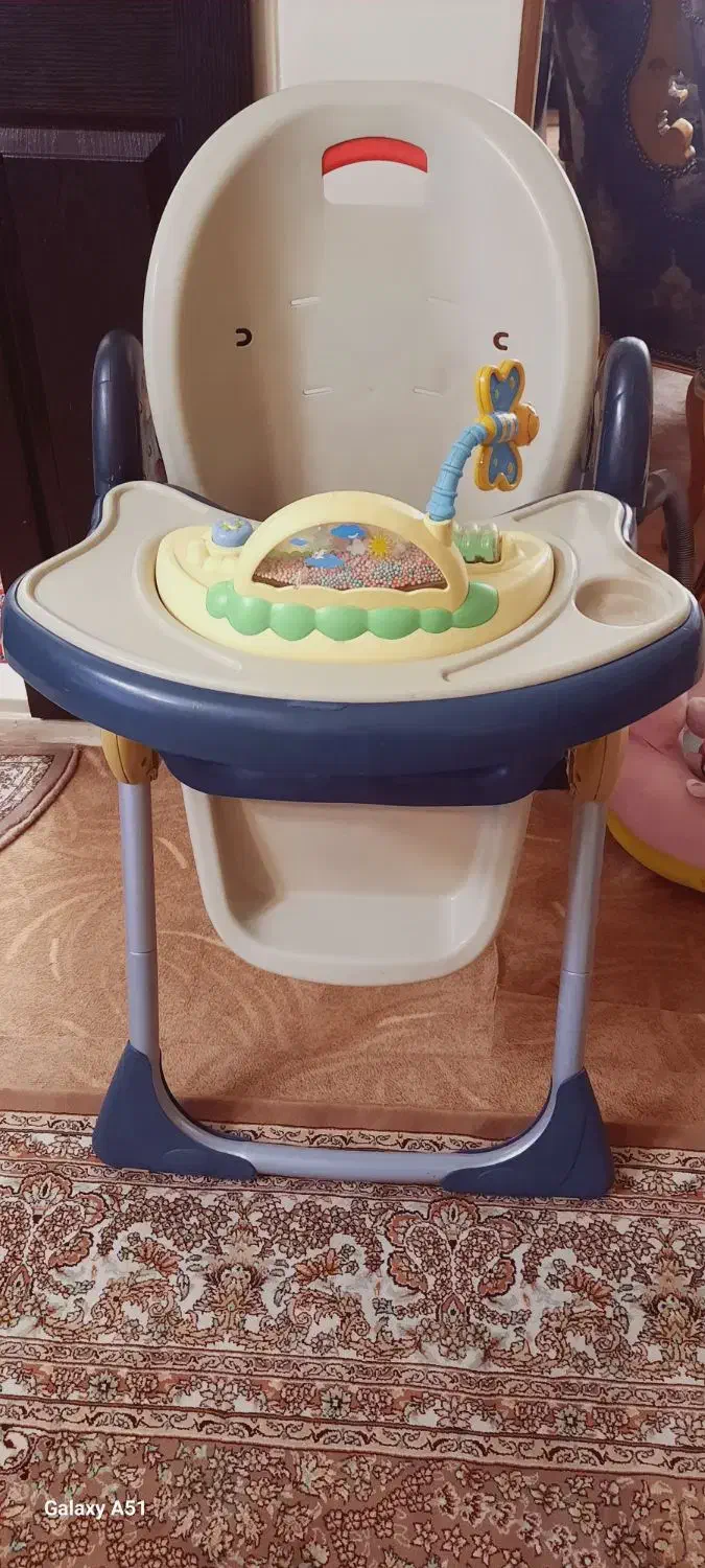 صندلی غذای کودک|تخت و صندلی بچه|تهران, والفجر (افسریه)|دیوار