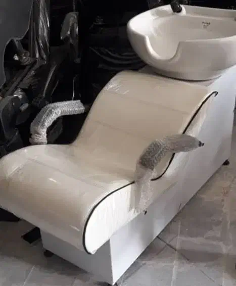 سرشور آرایشگاهی|صندلی و نیمکت|نیشابور, گنبد سبز|دیوار