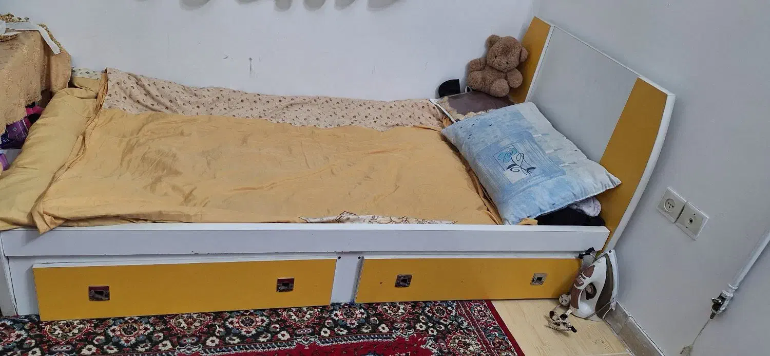 تخت خواب نوجوان|تخت و سرویس خواب|شاهرود, |دیوار