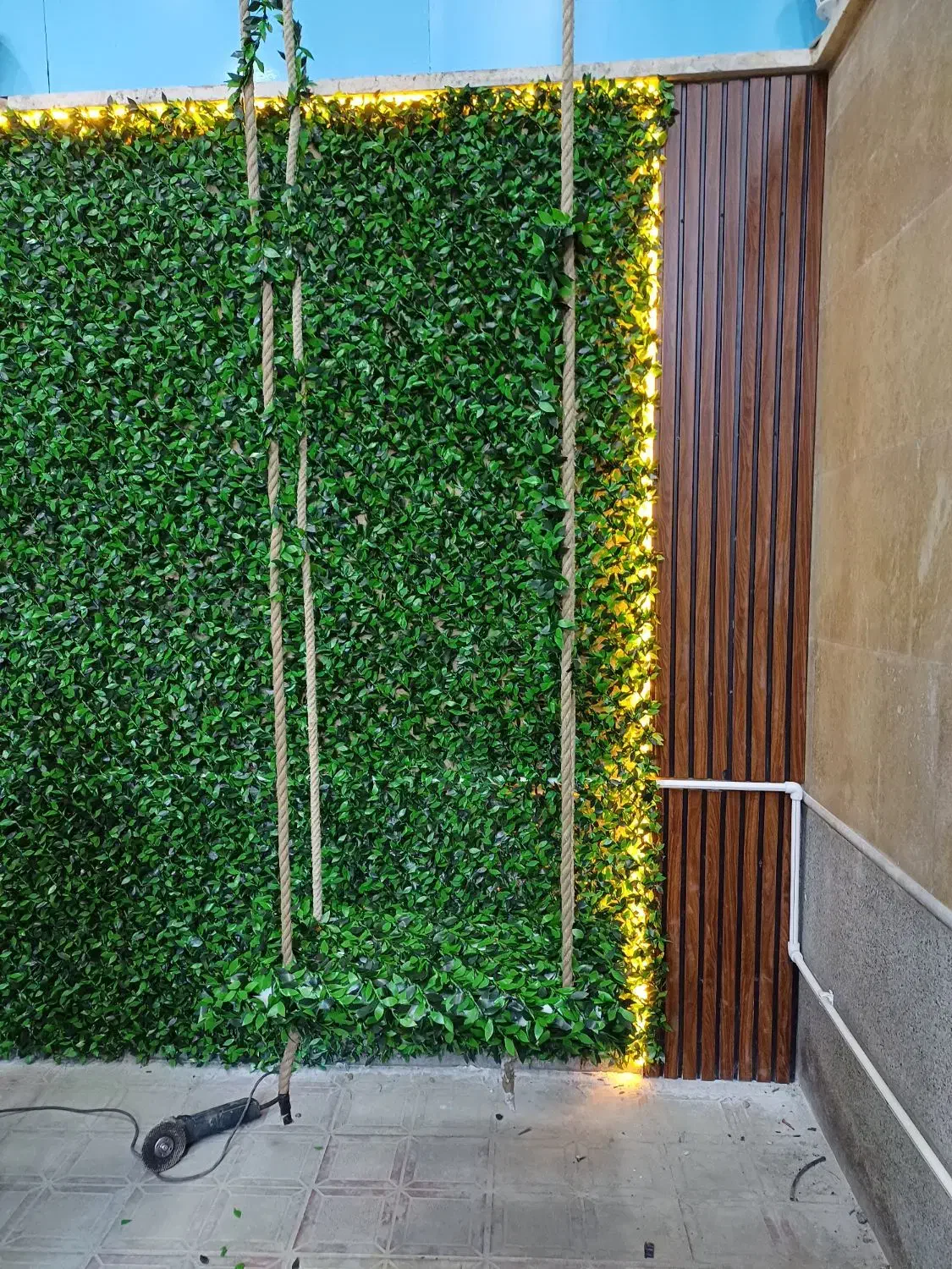 گارسون و ظرف شور|استخدام خدمات فروشگاه و رستوران|سنندج, |دیوار