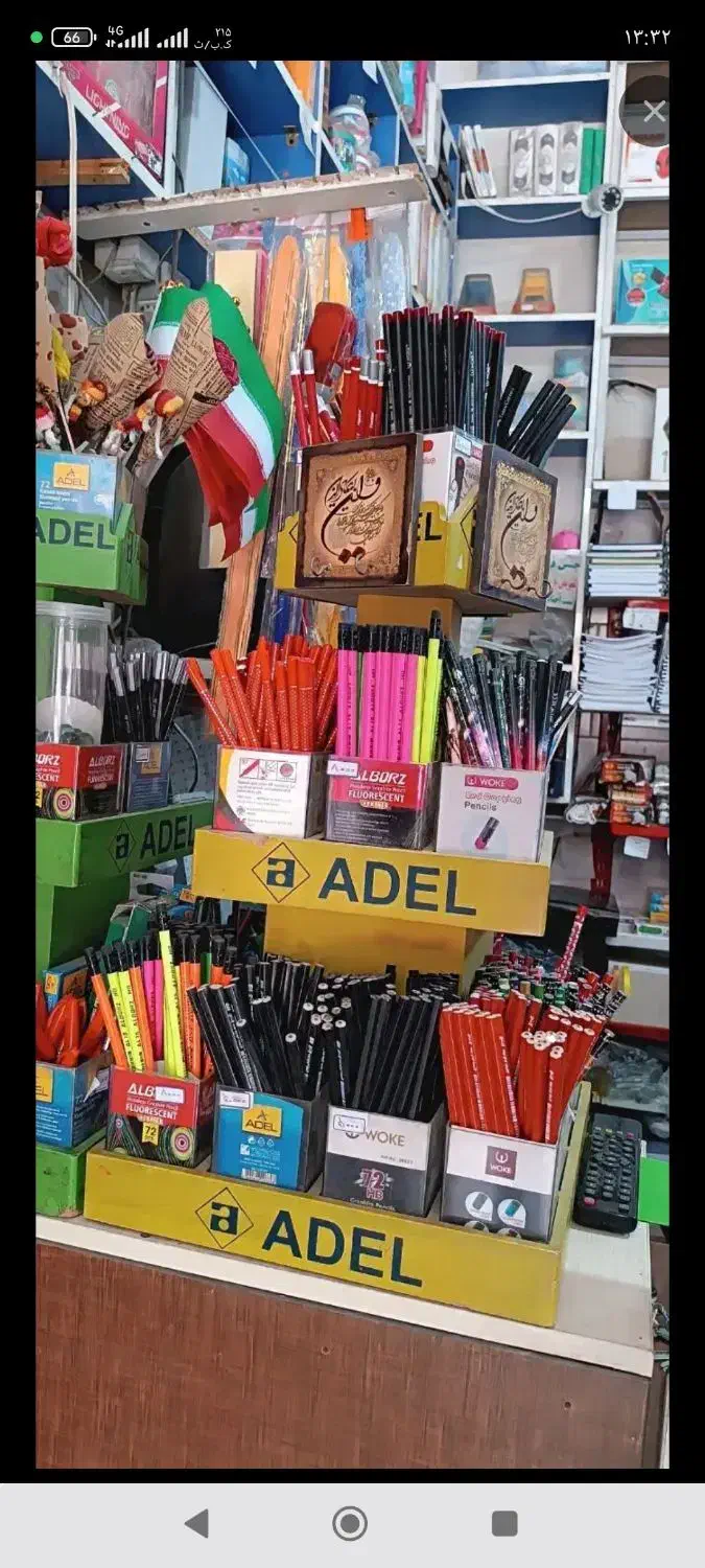 استند مقوا و مداد|فروشگاه و مغازه|نسیم‌شهر, |دیوار