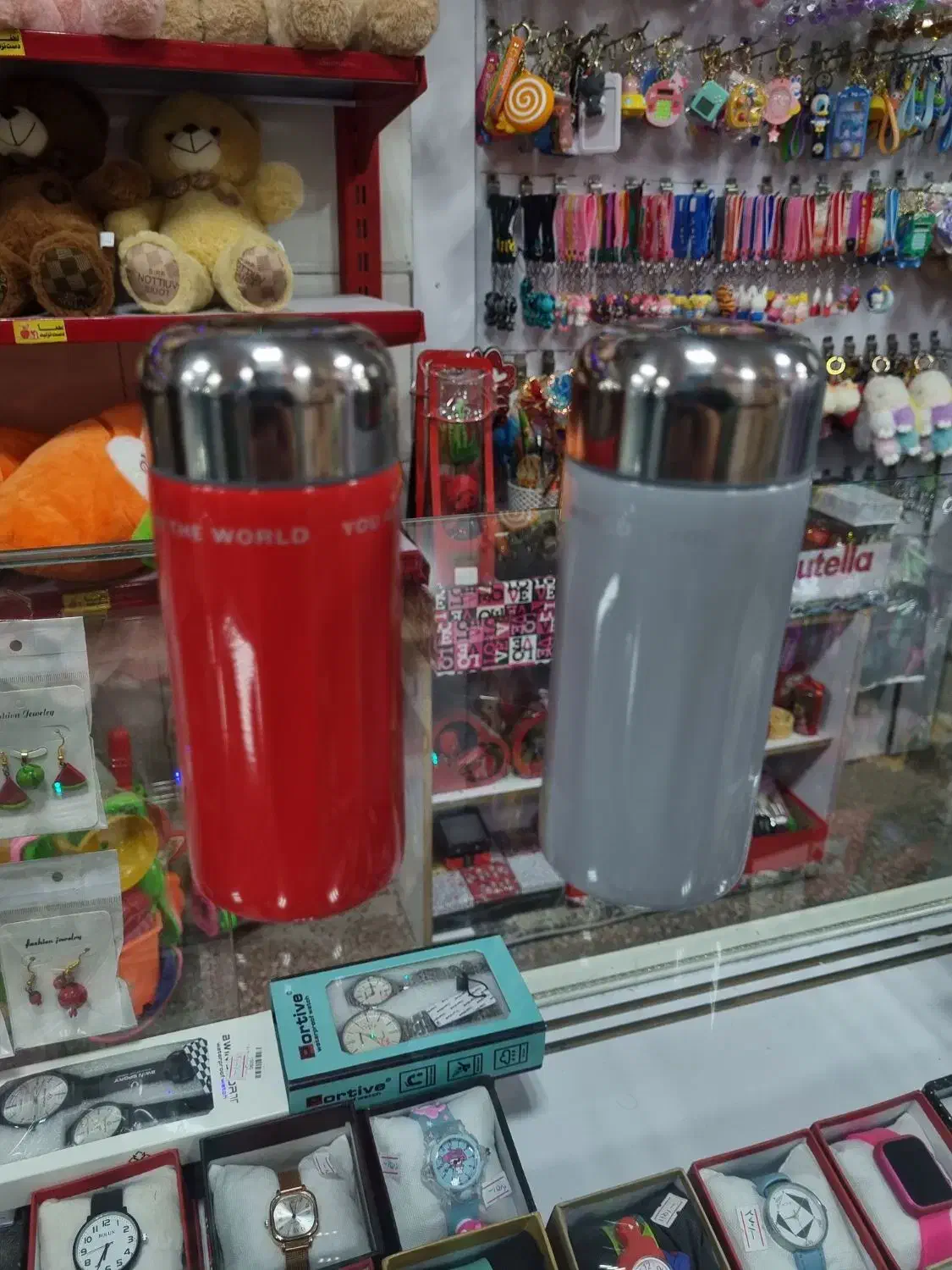 تراول ماگ و غیره|ظروف نگهدارنده، پلاستیکی، یک‌بارمصرف|اردکان, |دیوار