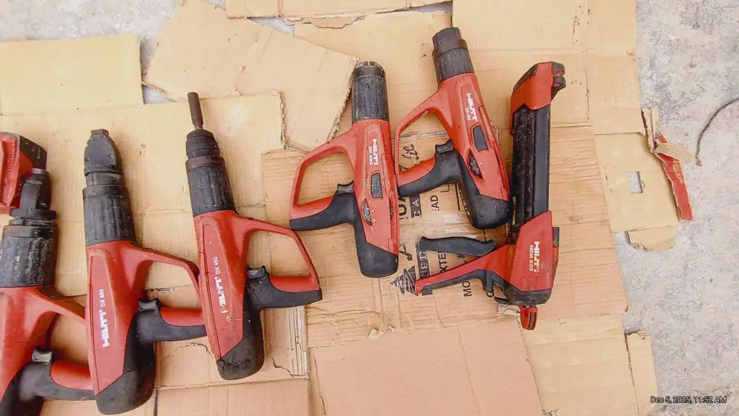 فروش تعدادی ابزار هلتی. استوک|ابزارآلات|سرباز, |دیوار